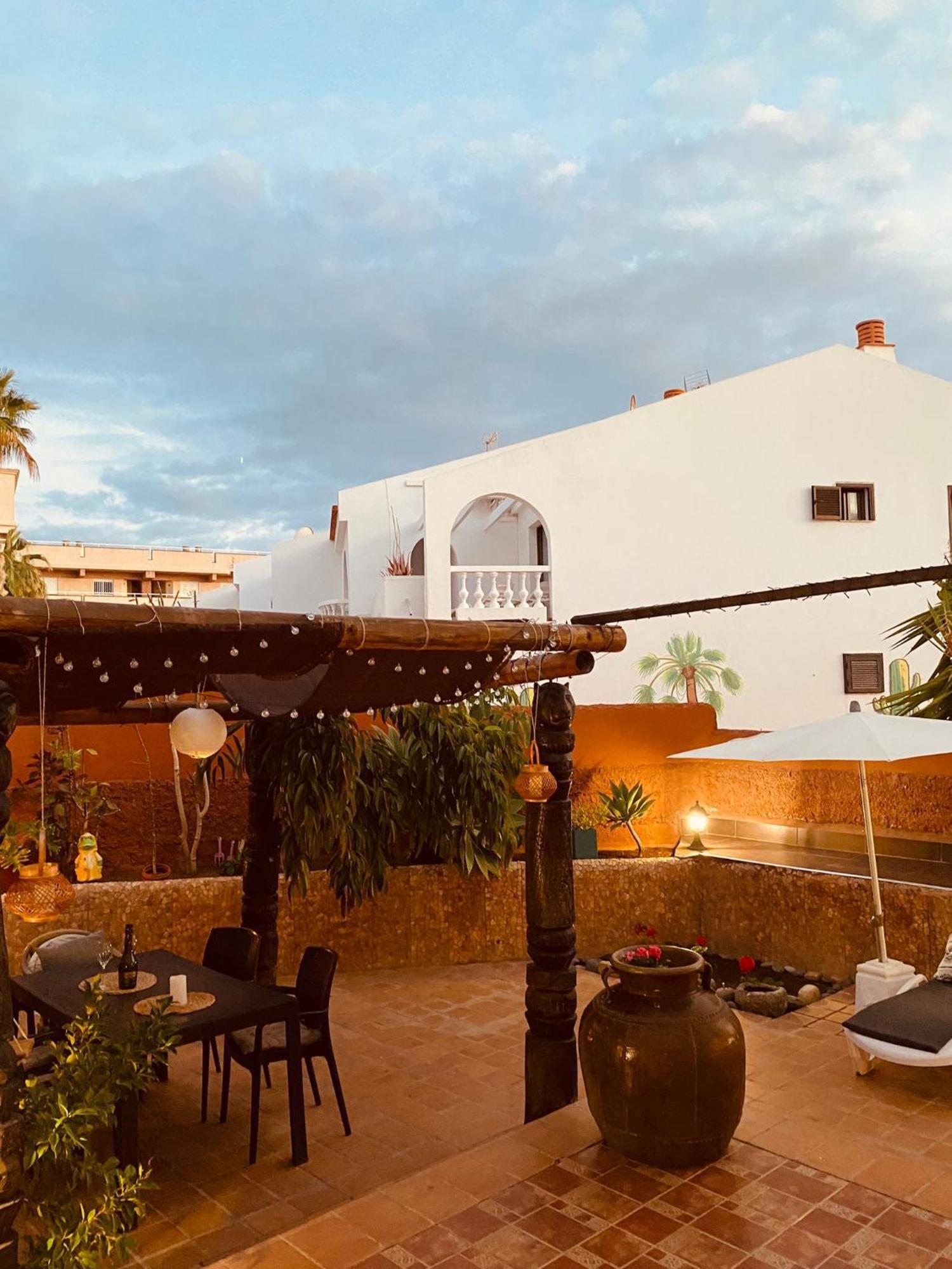 Bungalow Paraiso Callao Salvaje Exterior photo